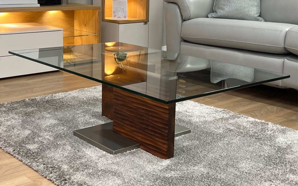 Xenia Coffee Table
Was £1,279 Now £839 Xenia Coffee Table
Was £1,279 Now £839